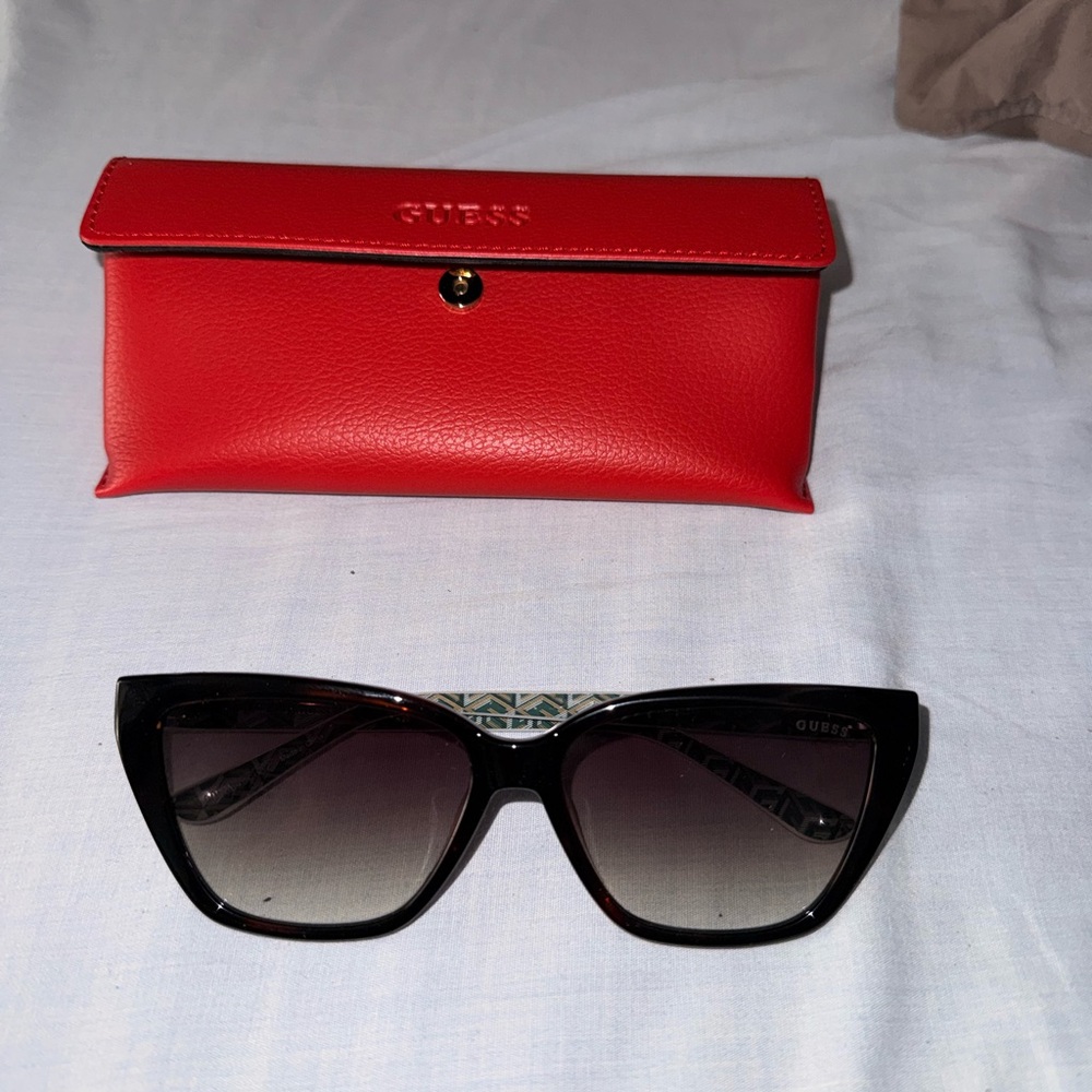 Guess Bold Red Women's Wallet